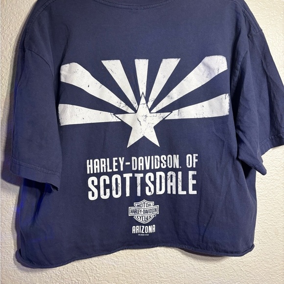 Harley-Davidson woman's  Navy Blue Graphic T-Shirt - Picture 2 of 3